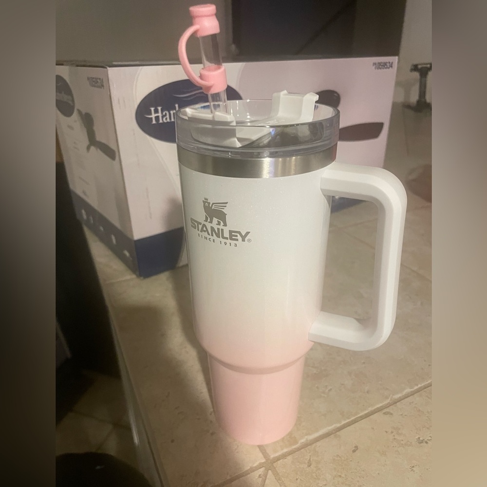 Stanley 40oz Adventure Quencher Parfait Ombre